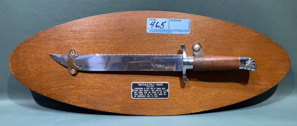 CARVEL HALL "BUFFALO BILL KNIFE" PLAQUE (1 of 4)