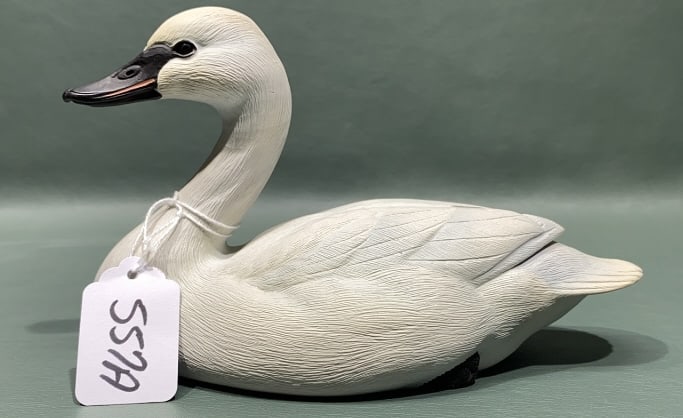 CARL DANOS MINI DECORATIVE SWAN (1 of 5)