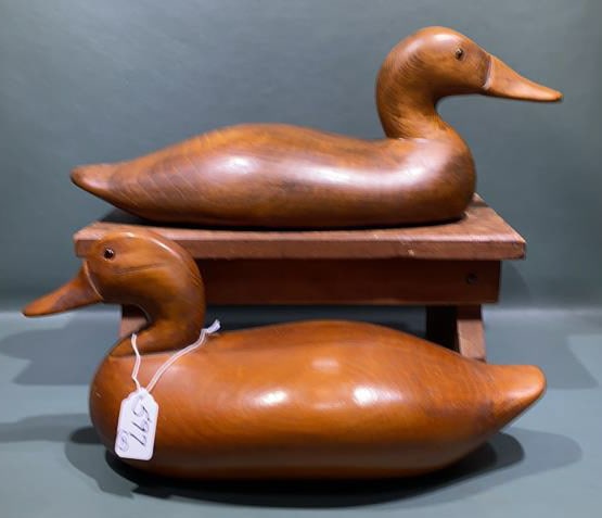 2 NATURAL FINISH DUCK DECOYS: ~