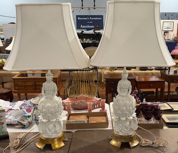 PAIR LARGE WHITE PORCELAIN FIGURE LAMPS (1 of 8)