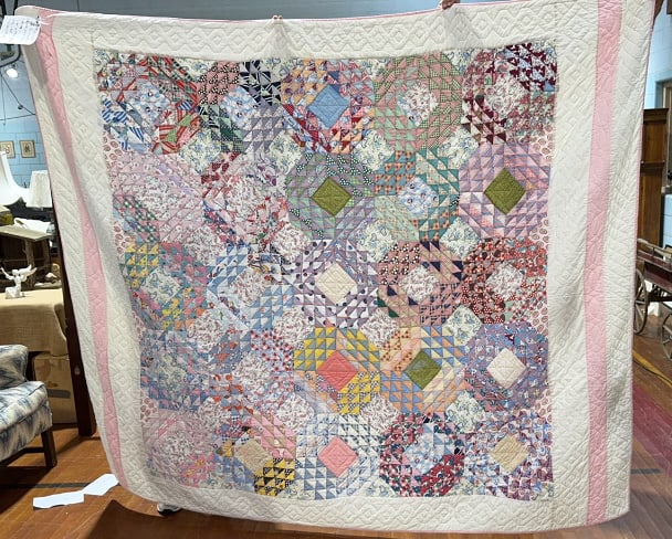 OCEAN WAVES QUILT BY FRANCES HANGLEY (1 of 10)