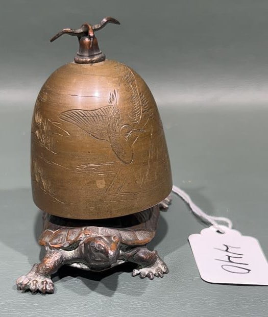 TURTLE FIGURAL HOTEL BELL (1 of 5)