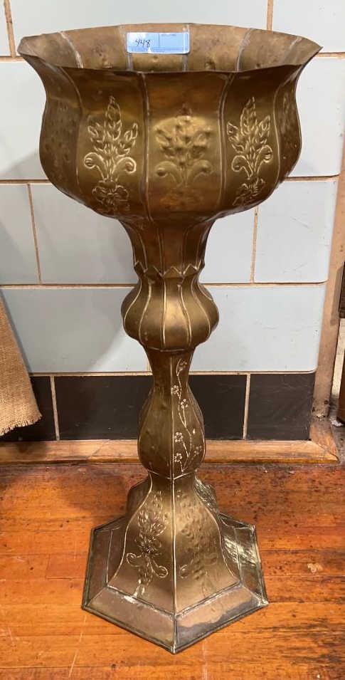 ANTIQUE COPPER EMBOSSED PLANTER (1 of 5)