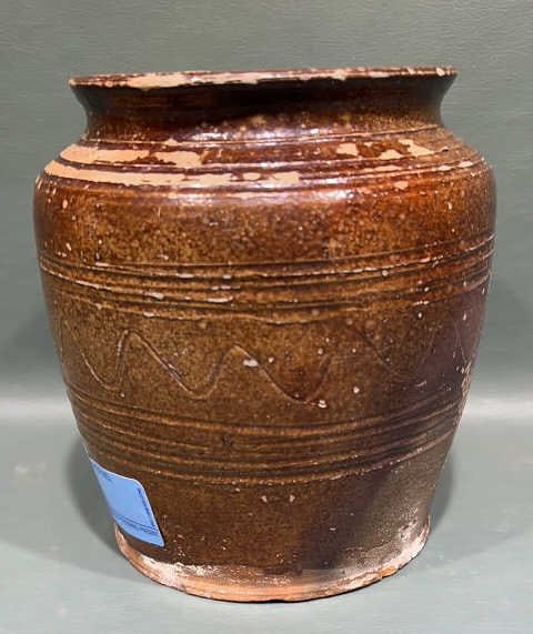 ANTIQUE INCISED REDWARE CROCK (1 of 5)