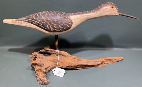 SHORE BIRD ON STAND