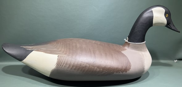 DECORATIVE CARVED MADISON MITCHELL CANADA GOOSE 19