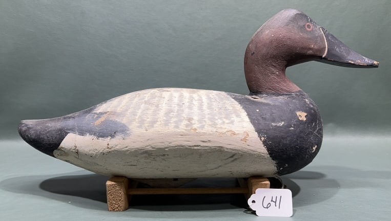 HAVRE DE GRACE CANVASBACK IN OLD WORKING REPAINT: ~ 16-1/2" X 8-1/2"