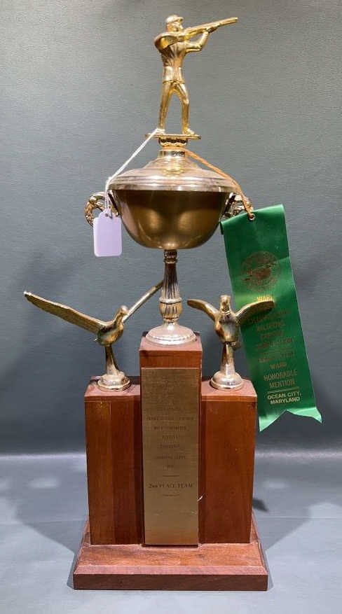DUCKS UNLIMITED SHOOTING TROPHY & WARD RIBBON: ~ 22-1/2" X 10"
