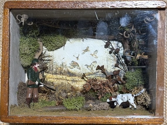 HUNT SCENE DIORAMA ANMANDO RAMOS: ~ 6" X 4-1/2"