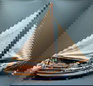 MODEL SKIPJACK "HOWARD" BY ELMER T. RIGGIN