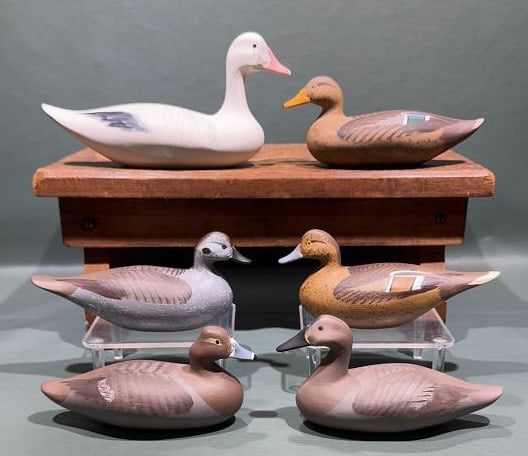 6 BOBBY JOBES MINIATURE DECOYS: ~