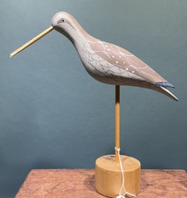 SHOREBIRD ON STAND