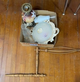 LAMP, SHADE & SPINNING WHEEL PIECE LOT