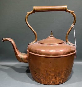 ANTIQUE COPPER POT