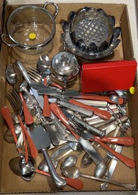 VINTAGE FLATWARE & KITCHEN LOT