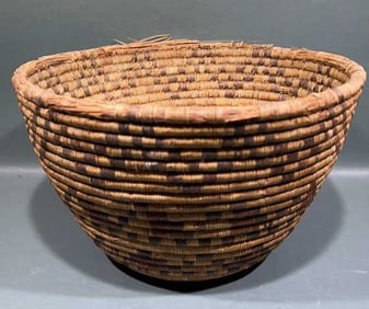 NATIVE AMERICAN BASKET