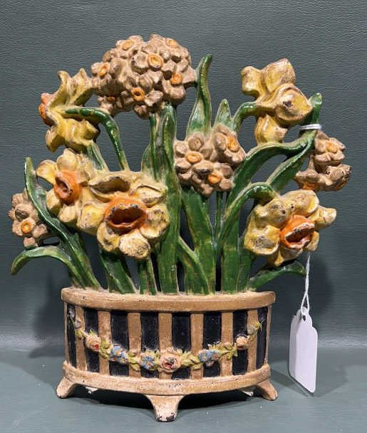 ANTIQUE HUBLEY FLOWER PLANTER DOORSTOP: 7" TALL