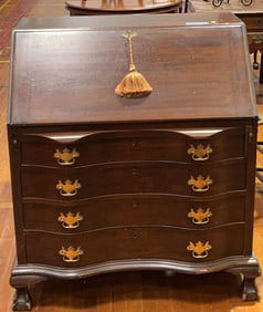 MADDOX MAH. SERPENTINE FRONT SLANTFRONT DESK