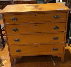 ANTIQUE PINE 4 DRAWER COUNTRY CHEST OF DRAWERS
