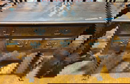 HANDMADE LOWBOY W/SHELL CARVINGS & TRIFID FEET