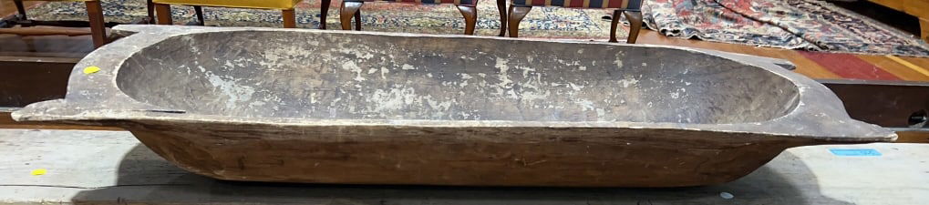 VINTAGE WOODEN TROUGH/ DOUGH BOWL (1 of 4)