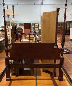 MAHOGANY QUEEN SIZE RICE CARVED BED