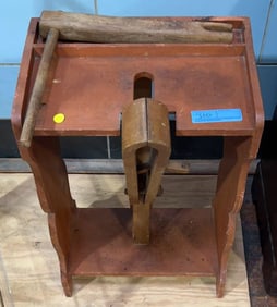 LEATHERSMITH'S WORK TABLE