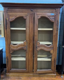 ANTIQUE FRENCH OAK 2 DOOR CABINET