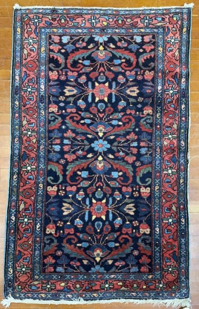 ANTIQUE ORIENTAL RUNNER RUG (1 of 4)