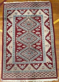 HANDMADE ORIENTAL AREA RUG