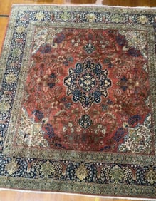 ANTIQUE ORIENTAL ROOM SIZE RUG