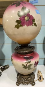 HANDPAINTED ANTIQUE GONE WITH WIND LAMP