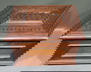 ANTIQUE INLAID DRESSER BOX