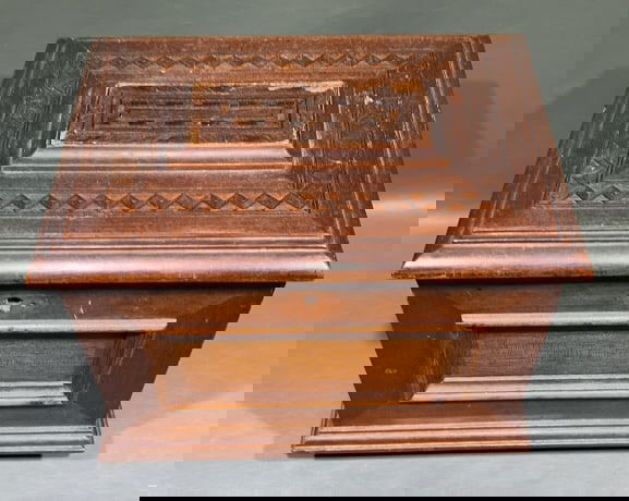 ANTIQUE INLAID DRESSER BOX (1 of 5)