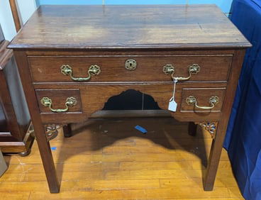 ANTIQUE ENGLISH OAK CHIPPENDALE LOW BOY