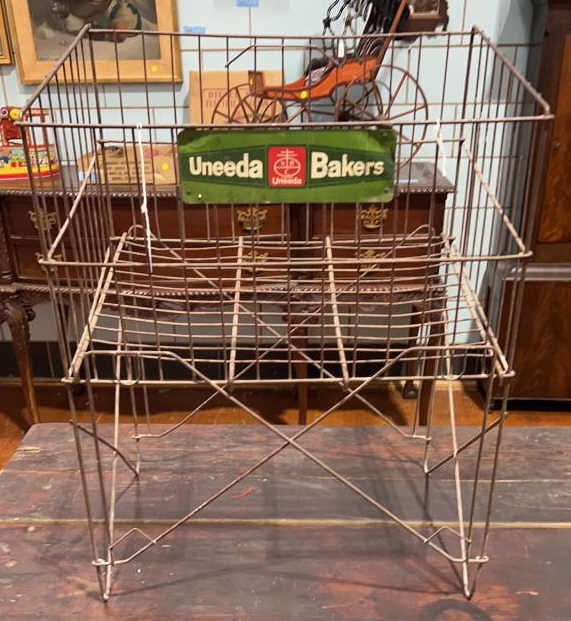 VINTAGE "UNEEDA BAKERS" ADVERTISING DISPLAY (1 of 3)