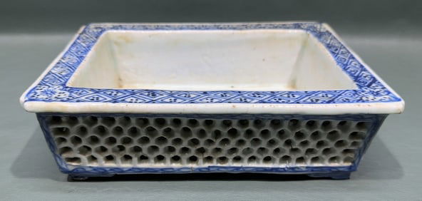 ANTIQUE BLUE & WHITE BONSAI PLANTER