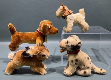 4 ANTIQUE STEIFF ANIMALS