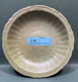 CHINESE YUAN/MING CELADON DISH