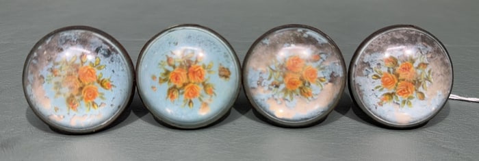 SET OF 4 CURTAIN TIE BACKS W/FLOWERS