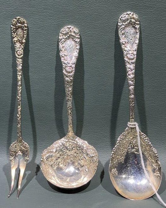 CHRYSANTHEMUM BY DURGIN 2 LADLES & LEMON FORK: MADE FOR BAILEY BANKS & BITTLE, 3.75 OZT, LARGEST ~ 6"