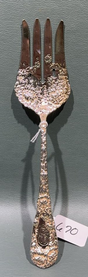 CHRYSANTHEMUM BY DURGIN LARGE SERVING FORK (1 of 3)