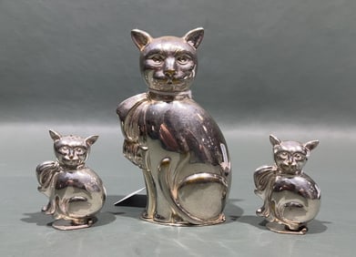 VINTAGE PORTUGUESE CAT SHAKER SET