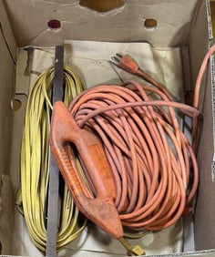 EXTENSION CORDS & FEEDER