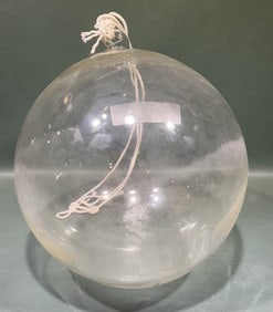 GLASS FLOAT