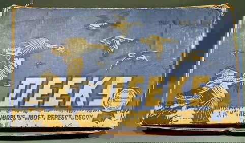 BOX OF DEEKS RUBBER DECOYS