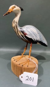 HERB DAISEY JR. CARVED HERON