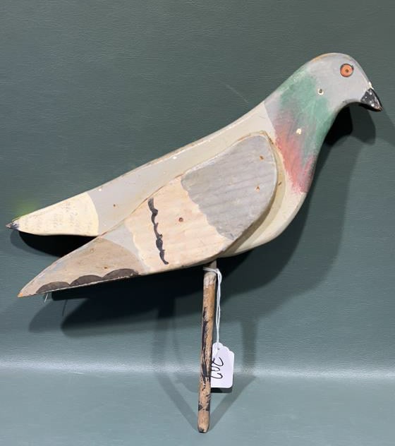 PIGEON DECOY ON STICK: 12" x 11"