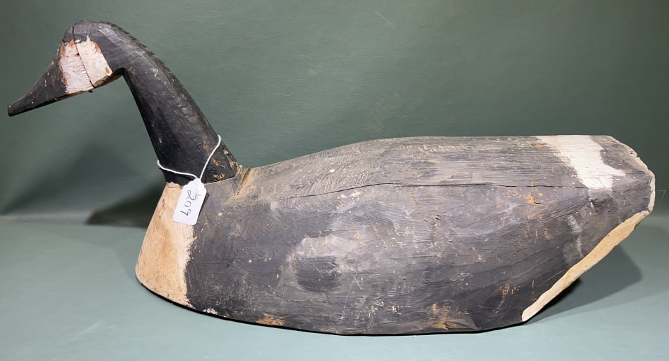 HAND CHOPPED GOOSE: 23-1/2" x 10"