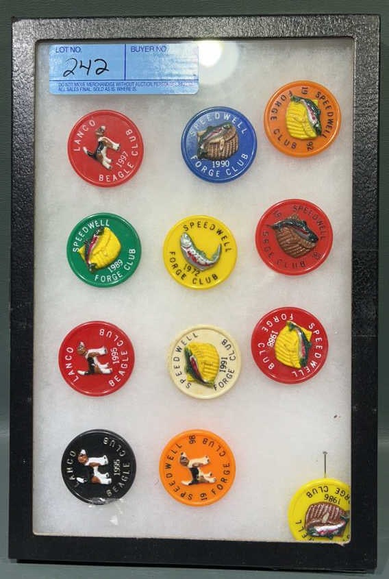 CLUB BUTTONS: 12" X 8"